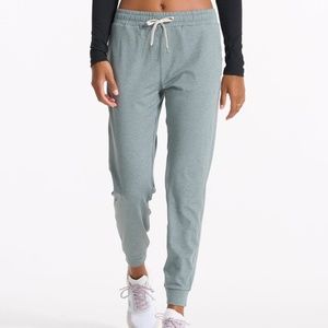 EUC Vuori Performance Jogger - Stormy Heather - Medium